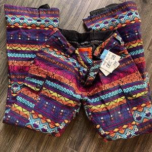 Burton snow pants size M